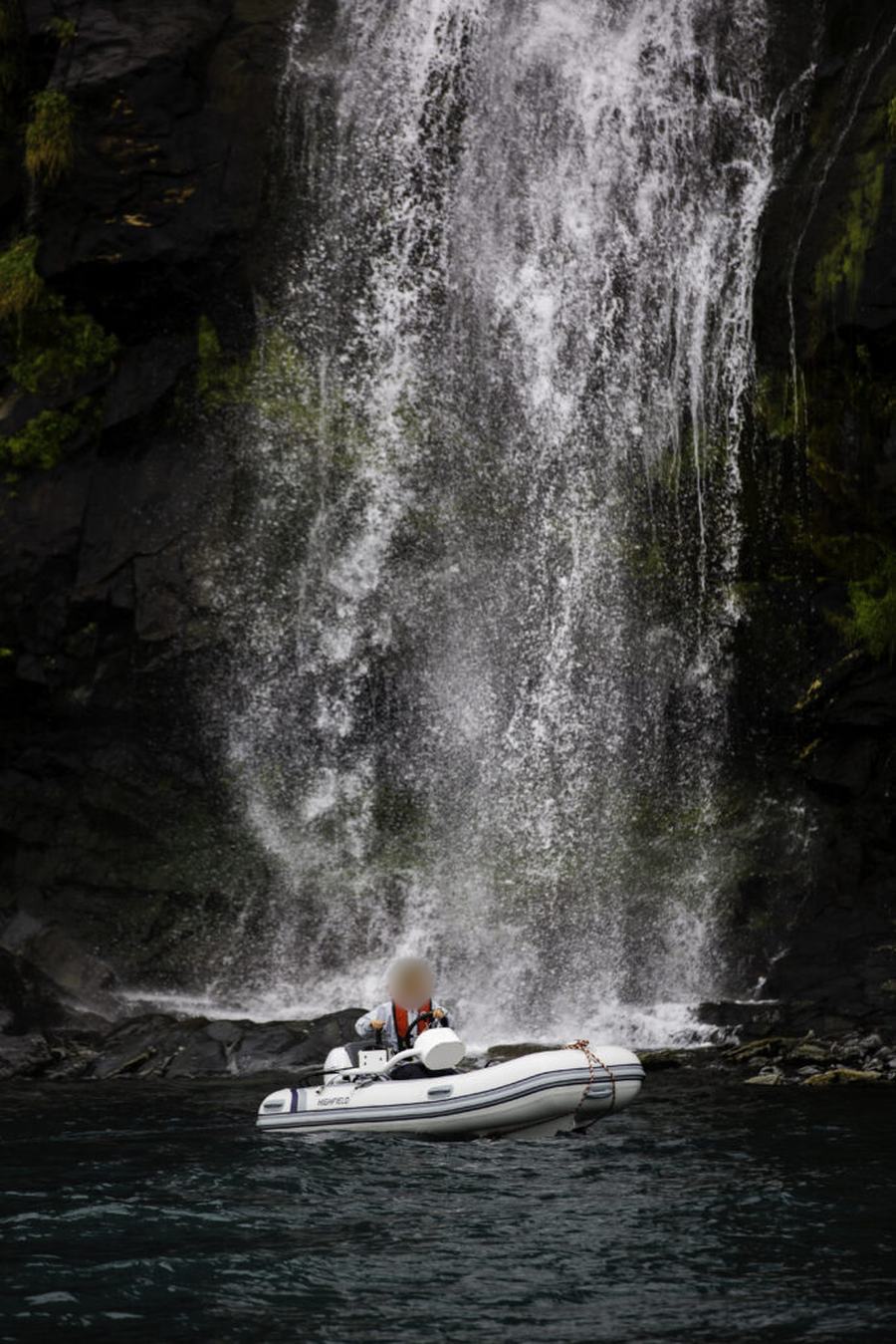 Annexe Highfield au pied d'une cascade